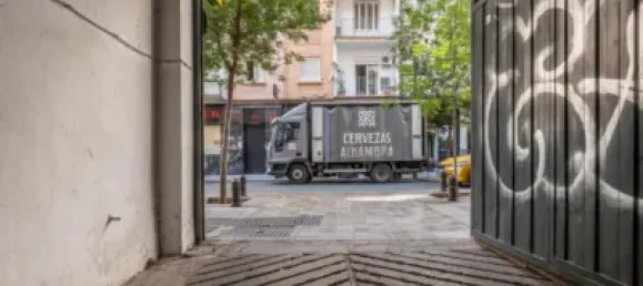  مرآب في Granada, Spain 14متر مربع رقم 175282 7