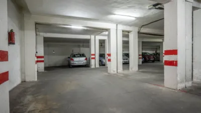  مرآب في Granada, Spain 14متر مربع رقم 175282