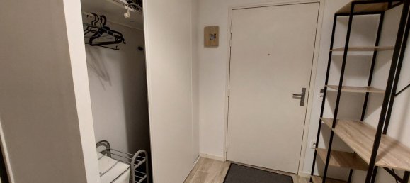 3 Schlafzimmer Wohnung in Angers, France, Nr. 96156 8