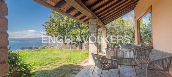 12-salle Villa à Trevignano Romano, Italy No. 128051 28