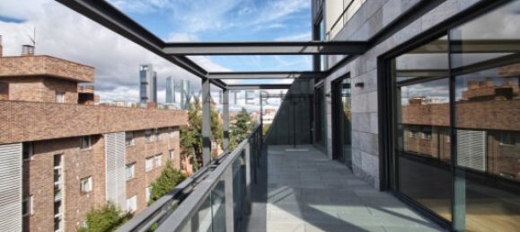 4 bedrooms Penthouse in Madrid, Spain No. 69530 19