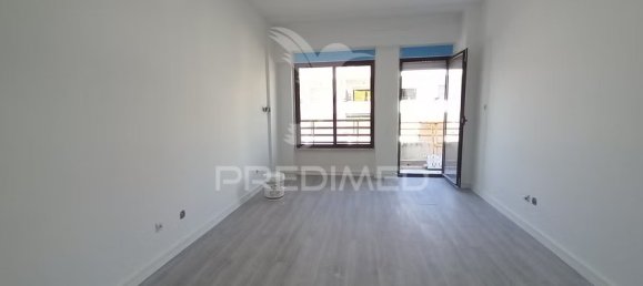 3 bedrooms Apartment in Costa da Caparica, Portugal No. 29506 2