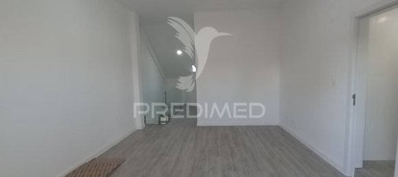 3 bedrooms Apartment in Costa da Caparica, Portugal No. 29506 9