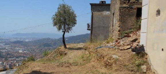 16 rooms House in Massa, Italy No. 85069 50