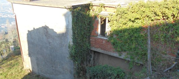 16 rooms House in Massa, Italy No. 85069 38