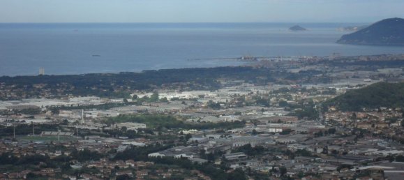 16 rooms House in Massa, Italy No. 85069 27