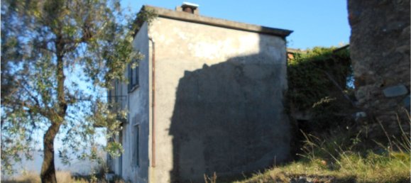 16 rooms House in Massa, Italy No. 85069 25