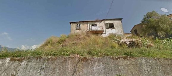 16 rooms House in Massa, Italy No. 85069 10