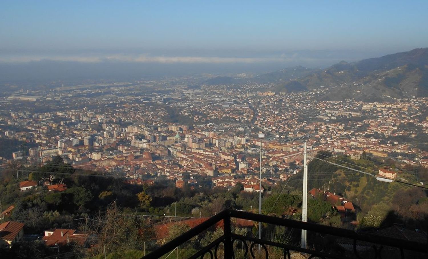 16 rooms House in Massa, Italy No. 85069