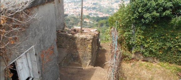 16 rooms House in Massa, Italy No. 85069 7