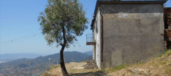 16 rooms House in Massa, Italy No. 85069 33