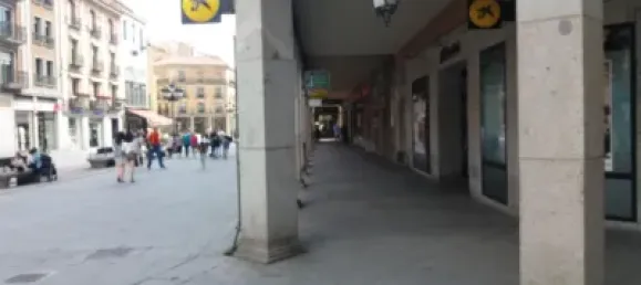 18m² Garage in Segovia, Spain No. 26426 13