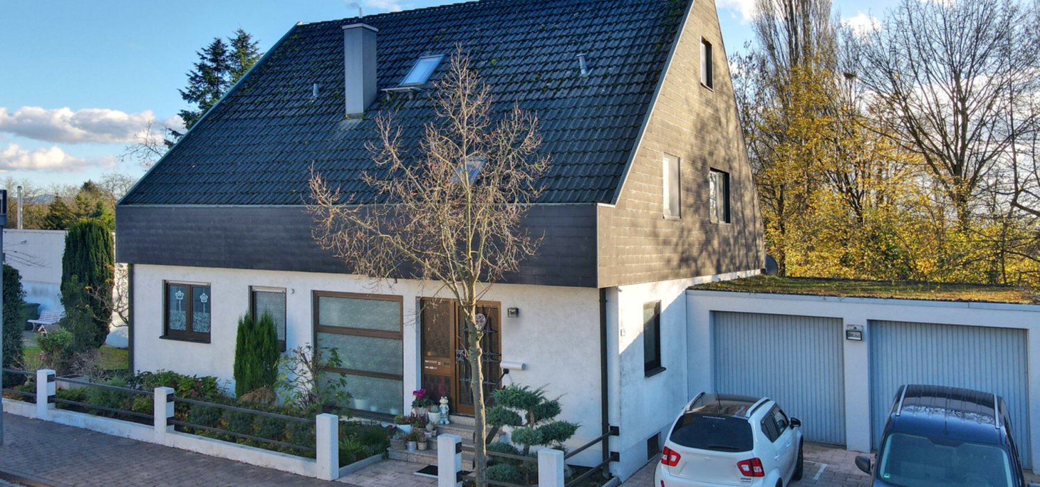 6 rooms House in Baden-Wurttemberg, Germany No. 20113