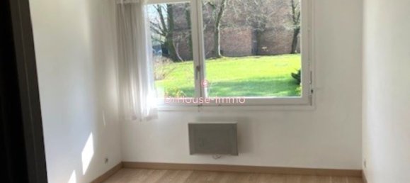 2 bedrooms Apartment in Marcq-en-Baroeul, France No. 48303 8