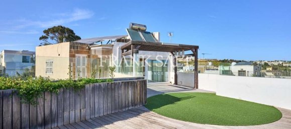 3 غرف نوم منزل في Lija, Malta رقم 490 21