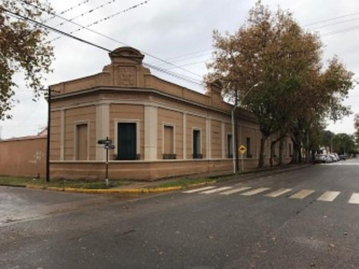 9 bedrooms Hotel in Cordoba, Argentina No. 30466