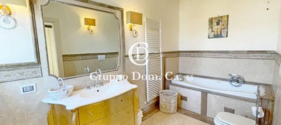 6 bedrooms Villa in Forte dei Marmi, Italy No. 36506 37