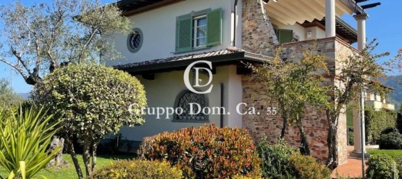 6 bedrooms Villa in Forte dei Marmi, Italy No. 36506 17