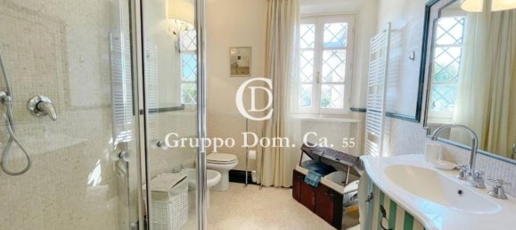 6 bedrooms Villa in Forte dei Marmi, Italy No. 36506 36