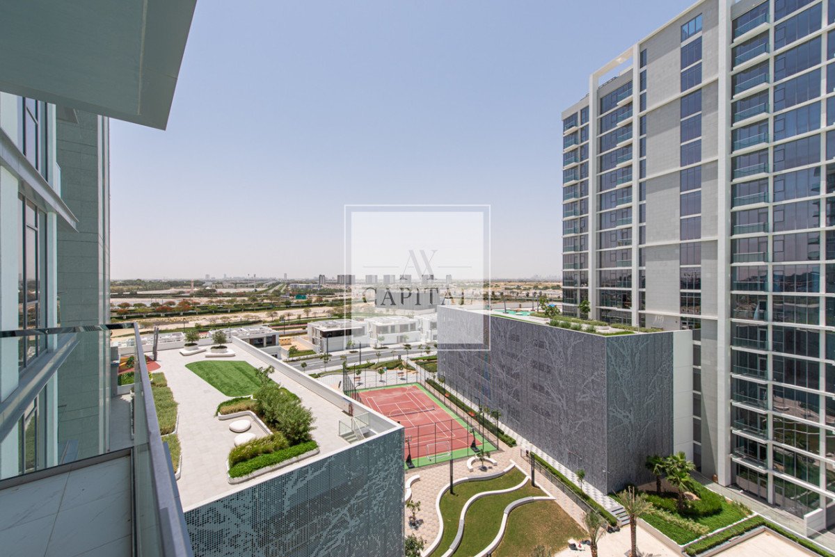 Отель, гостиница 1393.5м² в Халифа-Сити, ОАЭ № 51273