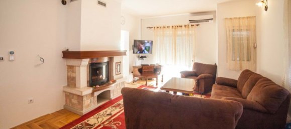 4 bedrooms Commercial property in Bar, Montenegro No. 161 7