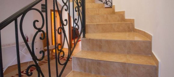 4 bedrooms Commercial property in Bar, Montenegro No. 161 10