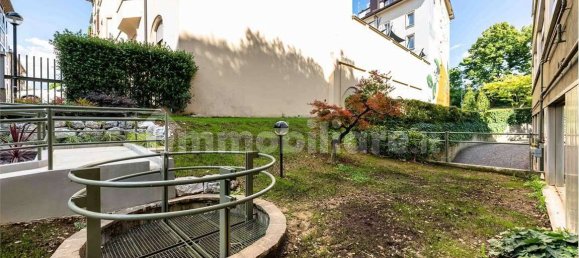 1 bedroom Apartment in Bergamo, Italy No. 267002 37