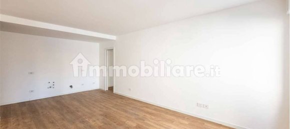 1 bedroom Apartment in Bergamo, Italy No. 267002 77