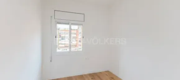 4 bedrooms Apartment in Sants-Montjuic, Spain No. 174967 31