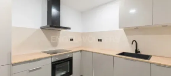 4 bedrooms Apartment in Sants-Montjuic, Spain No. 174967 14