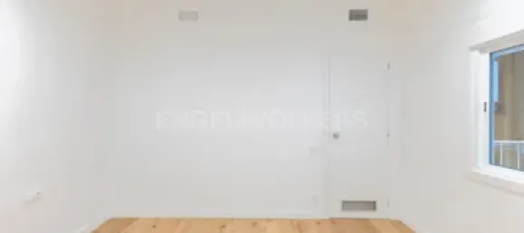 4 bedrooms Apartment in Sants-Montjuic, Spain No. 174967 10