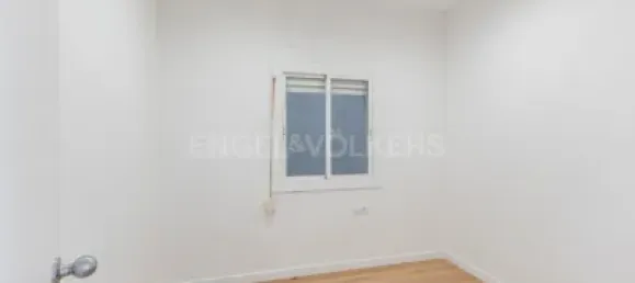4 bedrooms Apartment in Sants-Montjuic, Spain No. 174967 2