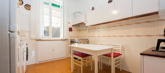 Квартира с 6 комнатами в Генуя, Италия № 278111 27