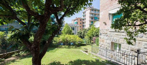 Квартира с 6 комнатами в Генуя, Италия № 278111 31