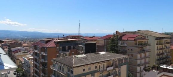 5 rooms Apartment in Lamezia Terme, Italy No. 35235 13