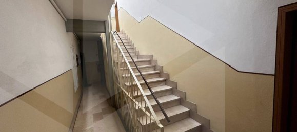 4غرفة شقة في Bologna, Italy رقم 18900 7