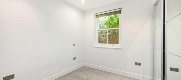 2 bedrooms House in Ealing, United Kingdom No. 5748 3
