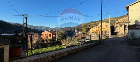 6 rooms House in Foligno, Italy No. 9139 33