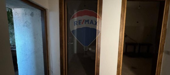 6 rooms House in Foligno, Italy No. 9139 9