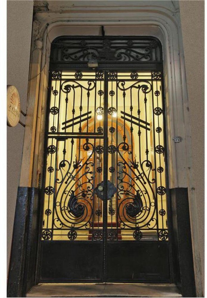 Imóvel comercial em Buenos Aires, Argentina 476 m² N.º 109138