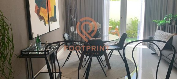 3 chambres Maison de ville à Dubai, UAE No. 24192 2