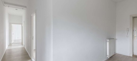 Apartamento de 2 divisões em Lichtenberg, Germany N.º 247319 9