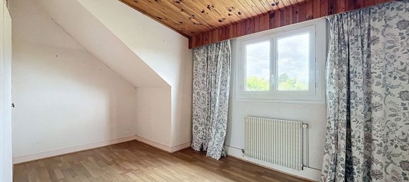 5 bedrooms House in Amboise, France No. 261527 56