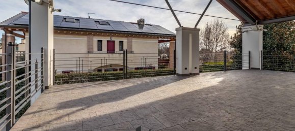 9-salle Villa à Montebelluna, Italy No. 25744 42