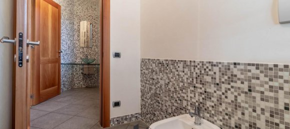 9-salle Villa à Montebelluna, Italy No. 25744 17