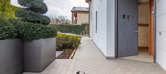 9-salle Villa à Montebelluna, Italy No. 25744 2