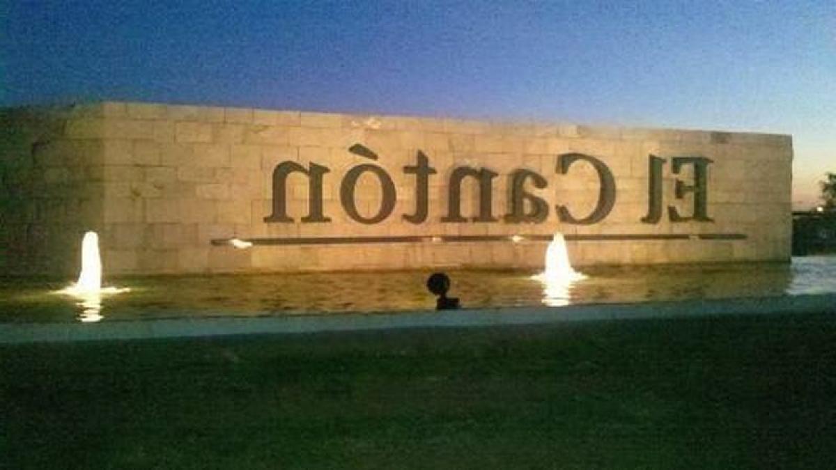  Land in Escobar, Argentina No. 35286