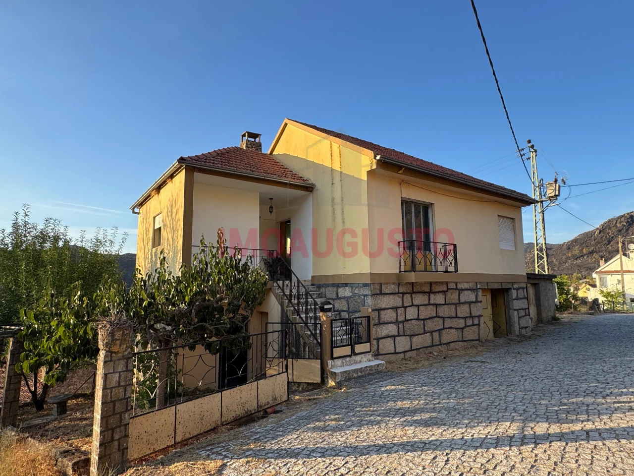 3 bedrooms House in Sabugal, Portugal No. 293963