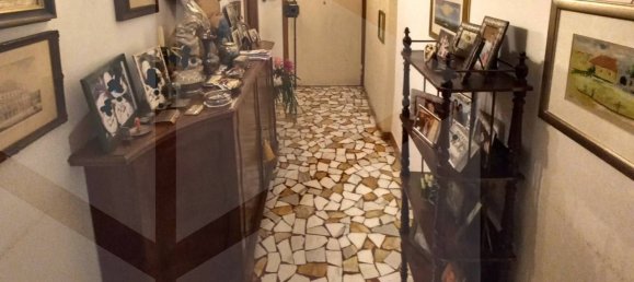 4-salle Appartement à Bologna, Italy No. 23266 18