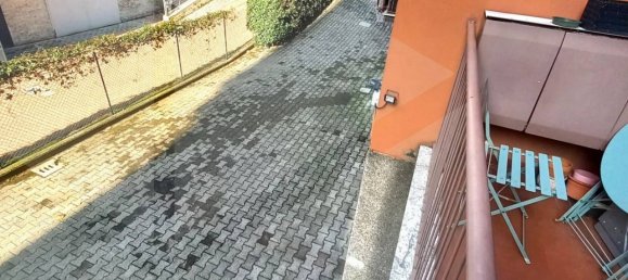 4-salle Appartement à Bologna, Italy No. 23266 22